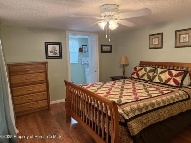 Welcome to this charming 2 bedroom, 2 bathroom home in the on High Point Golf Club, Inc. in Florida - for sale on GolfHomes.com, golf home, golf lot