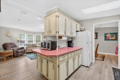 Well priced with motivated sellers-an excellent opportunity in a on Thistle Golf Club in North Carolina - for sale on GolfHomes.com, golf home, golf lot