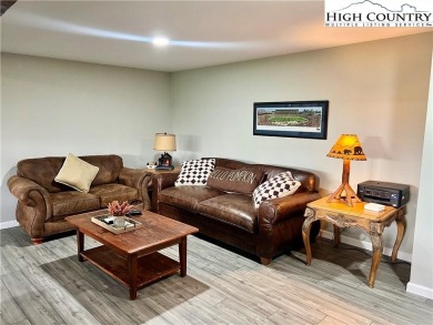 Turnkey updated 3BR/3BA Mountain Retreat with Stunning on Land Harbor Golf Course in North Carolina - for sale on GolfHomes.com, golf home, golf lot