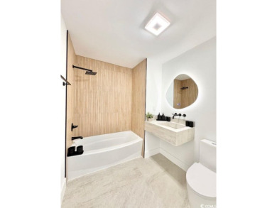 Completely Renovated Modern 4 Bedroom 3 and a Half Bath Single on Cane Patch Driving Range in South Carolina - for sale on GolfHomes.com, golf home, golf lot