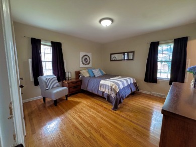 Cute, cute, cute! This beautifully-maintained one-level on Danville Country Club in Kentucky - for sale on GolfHomes.com, golf home, golf lot