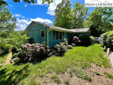 Turnkey updated 3BR/3BA Mountain Retreat with Stunning on Land Harbor Golf Course in North Carolina - for sale on GolfHomes.com, golf home, golf lot
