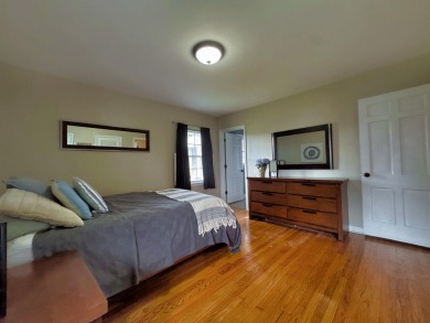 Cute, cute, cute! This beautifully-maintained one-level on Danville Country Club in Kentucky - for sale on GolfHomes.com, golf home, golf lot