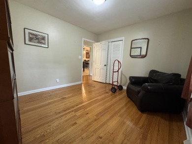 Cute, cute, cute! This beautifully-maintained one-level on Danville Country Club in Kentucky - for sale on GolfHomes.com, golf home, golf lot