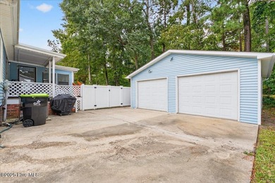 Well priced with motivated sellers-an excellent opportunity in a on Thistle Golf Club in North Carolina - for sale on GolfHomes.com, golf home, golf lot