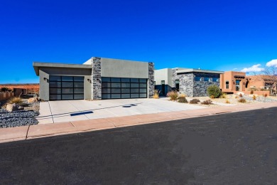 Welcome to your dream home on Hole #17 of the prestigious Sand on Sand Hollow Golf Resort in Utah - for sale on GolfHomes.com, golf home, golf lot