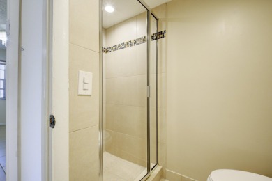 Amazing opportunity to own an underpriced condo in the vibrant on Kings Point Golf -Flanders Way in Florida - for sale on GolfHomes.com, golf home, golf lot