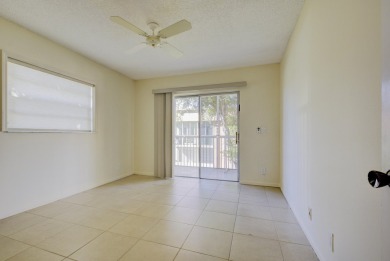 Amazing opportunity to own an underpriced condo in the vibrant on Kings Point Golf -Flanders Way in Florida - for sale on GolfHomes.com, golf home, golf lot