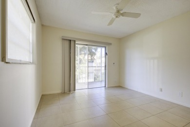 Amazing opportunity to own an underpriced condo in the vibrant on Kings Point Golf -Flanders Way in Florida - for sale on GolfHomes.com, golf home, golf lot