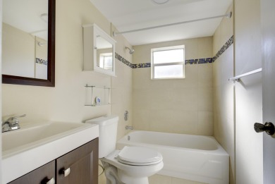 Amazing opportunity to own an underpriced condo in the vibrant on Kings Point Golf -Flanders Way in Florida - for sale on GolfHomes.com, golf home, golf lot