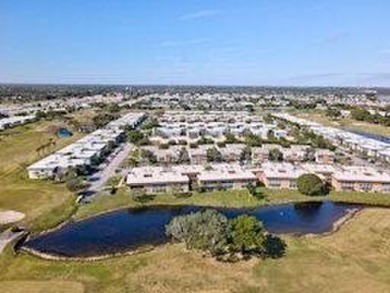 Amazing opportunity to own an underpriced condo in the vibrant on Kings Point Golf -Flanders Way in Florida - for sale on GolfHomes.com, golf home, golf lot