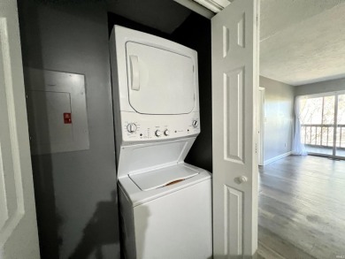 Welcome to your slice of paradise! This lovely 2 bedroom, 2 bath on The Eagle Pointe Golf Resort in Indiana - for sale on GolfHomes.com, golf home, golf lot