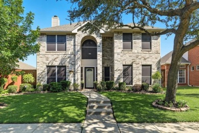 Beautifully updated and move-in ready, this 4-bedroom, 3.5-bath on Stewart Peninsula Golf Course in Texas - for sale on GolfHomes.com, golf home, golf lot