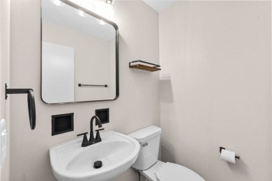 Updated 2 BR/1.5 BA with heated garage space included. This unit on Evanston Golf Club in Illinois - for sale on GolfHomes.com, golf home, golf lot