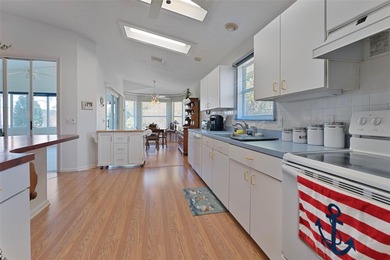 Welcome home to this lovely 3 bedroom, 2 bath residence.  Over on Highland Fairways Golf Club in Florida - for sale on GolfHomes.com, golf home, golf lot