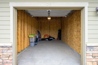 This rare 3 bed, 2 bath condo offers a spacious and well on Headwaters Golf Course At Granby Ranch in Colorado - for sale on GolfHomes.com, golf home, golf lot