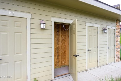 This rare 3 bed, 2 bath condo offers a spacious and well on Headwaters Golf Course At Granby Ranch in Colorado - for sale on GolfHomes.com, golf home, golf lot