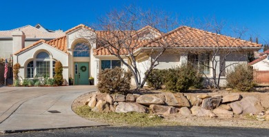 Incredible updated single level- 3 bedroom 2 bath home with new on St. George Golf Course in Utah - for sale on GolfHomes.com, golf home, golf lot