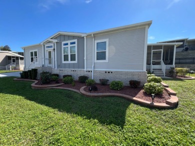 SELLER IS MOTIVATED! PRICE AGGRESIVELY REDUCED $20,000! Come on Water Oak Country Club Estates in Florida - for sale on GolfHomes.com, golf home, golf lot