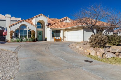 Incredible updated single level- 3 bedroom 2 bath home with new on St. George Golf Course in Utah - for sale on GolfHomes.com, golf home, golf lot