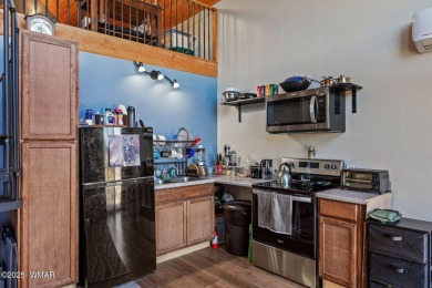 Charming 2022 Cottage in Prime Location - Perfect for Relaxation on Silver Creek Golf Club in Arizona - for sale on GolfHomes.com, golf home, golf lot