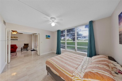Beautiful condo in the exclusive Palm Aire Country Club. This on Palm-Aire Country Club and Resort - Palms in Florida - for sale on GolfHomes.com, golf home, golf lot