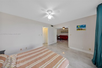 Beautiful condo in the exclusive Palm Aire Country Club. This on Palm-Aire Country Club and Resort - Palms in Florida - for sale on GolfHomes.com, golf home, golf lot