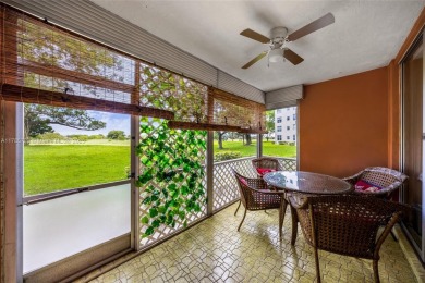 Beautiful condo in the exclusive Palm Aire Country Club. This on Palm-Aire Country Club and Resort - Palms in Florida - for sale on GolfHomes.com, golf home, golf lot