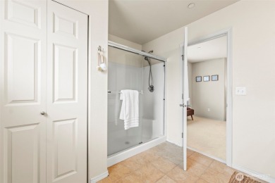 First time on the market! Welcome to this charming 3-bed, 2 on The Home Course in Washington - for sale on GolfHomes.com, golf home, golf lot