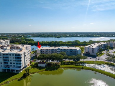 YOUR FLORIDA DREAM COMES TRUE - COMPLETELY REMODELED WATERFRONT on Seminole Lake Country Club in Florida - for sale on GolfHomes.com, golf home, golf lot
