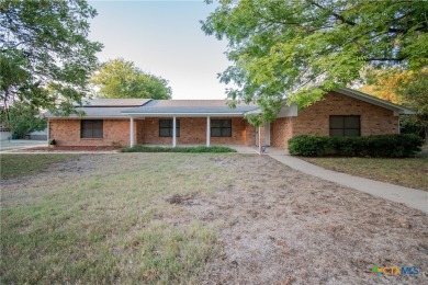 This beautiful 3-bedroom, 2-bath home is located in a desirable on Stonetree Golf Club in Texas - for sale on GolfHomes.com, golf home, golf lot