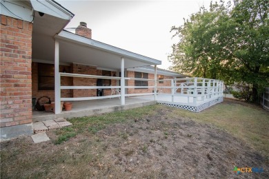 This beautiful 3-bedroom, 2-bath home is located in a desirable on Stonetree Golf Club in Texas - for sale on GolfHomes.com, golf home, golf lot