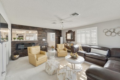 Expanded, custom 3BR, 2BA Macayo model on an enormous cul-de-sac on Sun Lakes Country Club in Arizona - for sale on GolfHomes.com, golf home, golf lot