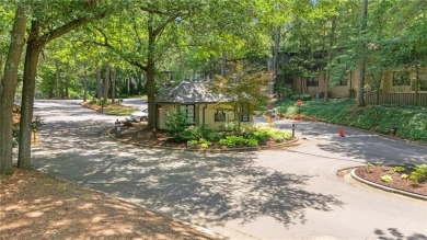 Beautiful 1 bed, 1 bath condo in the highly sought after gated on Cross Creek Golf Course in Georgia - for sale on GolfHomes.com, golf home, golf lot