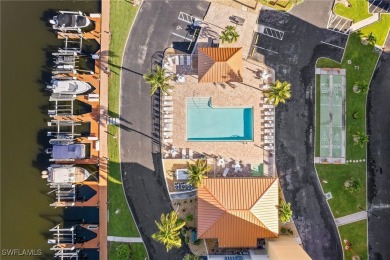Welcome to your slice of paradise in Fort Myers, Florida! This on Fort Myers Beach and Golf Club in Florida - for sale on GolfHomes.com, golf home, golf lot