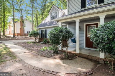 Welcome home to this spacious and well-maintained 4-bedroom, 2 on Braelinn Golf Club in Georgia - for sale on GolfHomes.com, golf home, golf lot