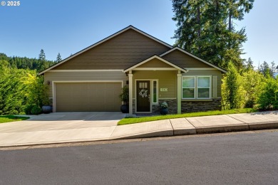 Incredible opportunity to own a home overlooking Hidden Valley on Hidden Valley Golf Course in Oregon - for sale on GolfHomes.com, golf home, golf lot