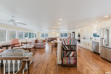 Welcome to Your Dream Home! This stunningly remodeled 3-bedroom on Shawnee Hills Country Club in Illinois - for sale on GolfHomes.com, golf home, golf lot