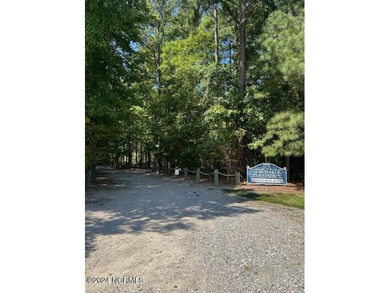 GOLF LOVERS HERE IS YOUR RIVERFRONT GATED Community of Albemarle on Sound Golf Links at Albemarle Plantation in North Carolina - for sale on GolfHomes.com, golf home, golf lot