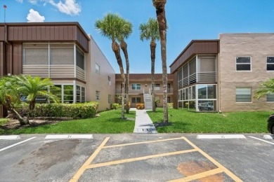 Great opportunity to own this two-bedroom two bath condo in a on Kings Point Golf -Flanders Way in Florida - for sale on GolfHomes.com, golf home, golf lot