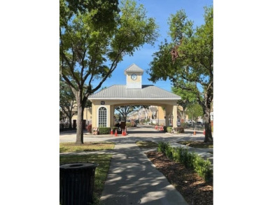 Beautiful 1 bedroom 1 bath condo located in the heart of on MetroWest Golf Club in Florida - for sale on GolfHomes.com, golf home, golf lot