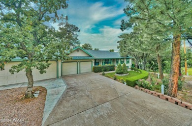 Rare Opportunity in Show Low Country Club - Spacious 3-Bedroom on Bison Golf and Country Club in Arizona - for sale on GolfHomes.com, golf home, golf lot