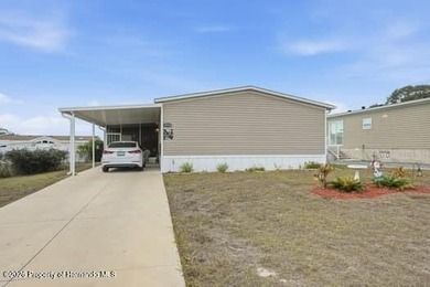 MOVE IN READY!!! Welcome to this beautiful 2023, Clayton Built on Brookridge Country Club in Florida - for sale on GolfHomes.com, golf home, golf lot