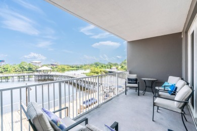 Remaining 2025 HOA fees being paid by seller at time of on Signal Hill Golf Course, Inc. in Florida - for sale on GolfHomes.com, golf home, golf lot