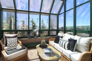 Magnificent 2 bedroom, 2.5 bath Penthouse with enormous rooftop on Garden City Golf Club in New York - for sale on GolfHomes.com, golf home, golf lot