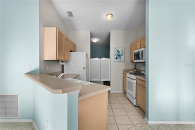BOND PAID! TURNKEY! Welcome to this charming 2-bedroom, 2-bath on The Links of Spruce Creek in Florida - for sale on GolfHomes.com, golf home, golf lot