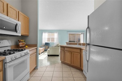 BOND PAID! TURNKEY! Welcome to this charming 2-bedroom, 2-bath on The Links of Spruce Creek in Florida - for sale on GolfHomes.com, golf home, golf lot