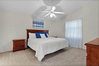 BOND PAID! TURNKEY! Welcome to this charming 2-bedroom, 2-bath on The Links of Spruce Creek in Florida - for sale on GolfHomes.com, golf home, golf lot