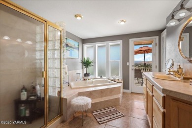 MILLION DOLLAR VIEWS of Mt. Rainier, Mt. Adams and downtown on The Yakima Country Club in Washington - for sale on GolfHomes.com, golf home, golf lot