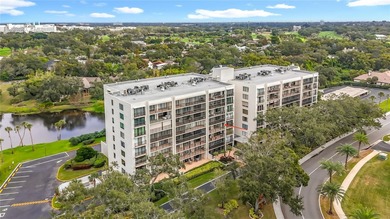Fully renovated and move-in ready, this 2-bedroom, 2-bath condo on Belleair Country Club in Florida - for sale on GolfHomes.com, golf home, golf lot